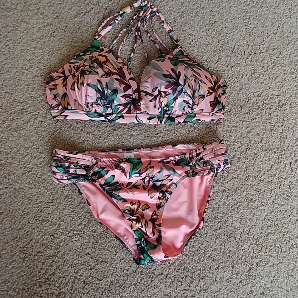 Athleta Bikini L/M NWOT